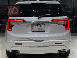 جی ئێم سی ئەکادیا